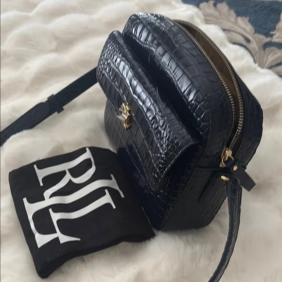 NWO New unused Blue Crocodile Embossed Crossbody Bag - Picture 2 of 3